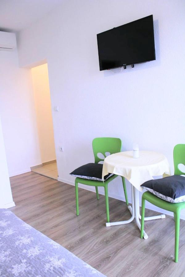 Top Studio 9 Makarska Rivijera Promajna Exterior foto